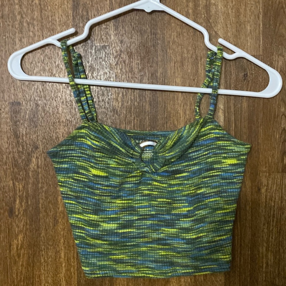 american eagle cropped spaghetti strap tank